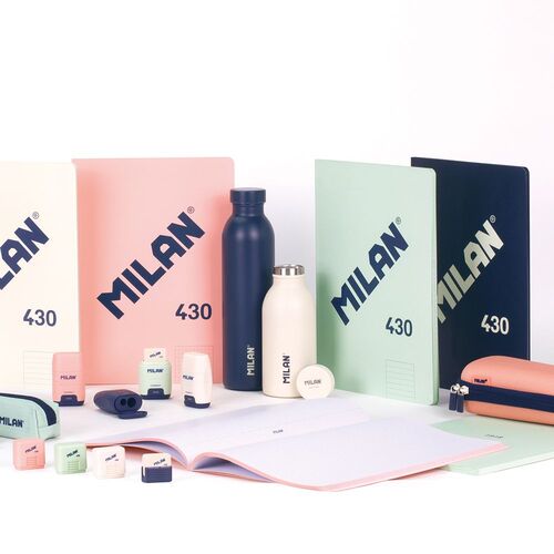 BLOCK A4 ENCOLADO. Papel rayado horizontal, 48 hojas de 95 gr/m², colección 430 since 1918, verde