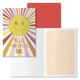 TARJETA DE FELICITACIÓN FELIZ VUELTA AL SOL. DOHE.